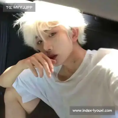 狄妍珈